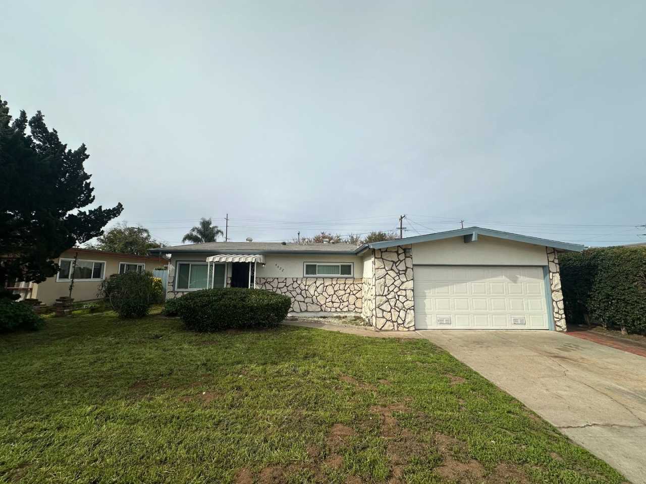 Charming 3B/2BA House w/ Attached Garage  Washer/Dryer in Clairemont!
