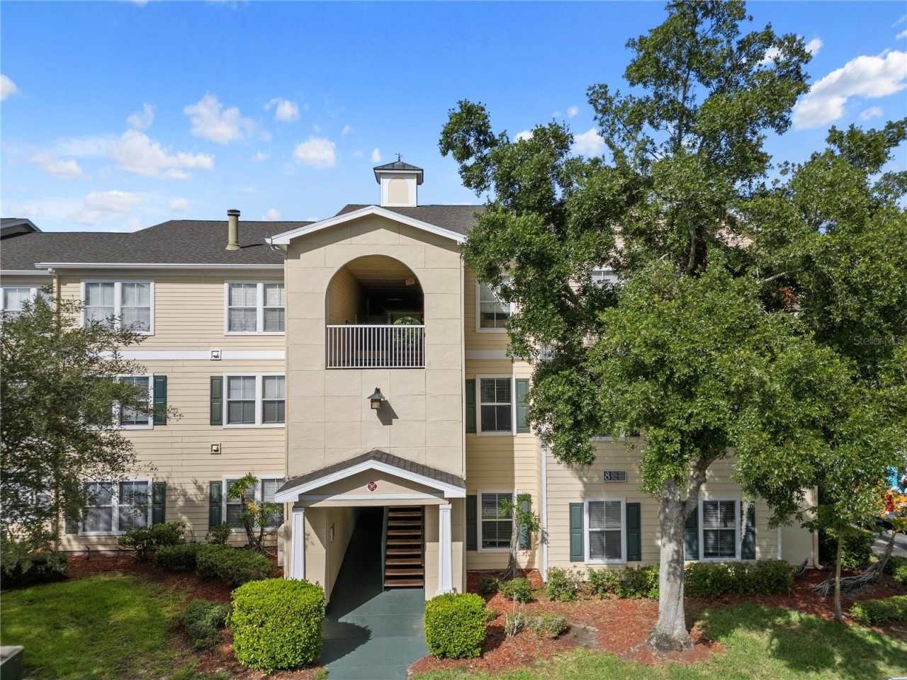 18229 BRIDLE CLUB DRIVE