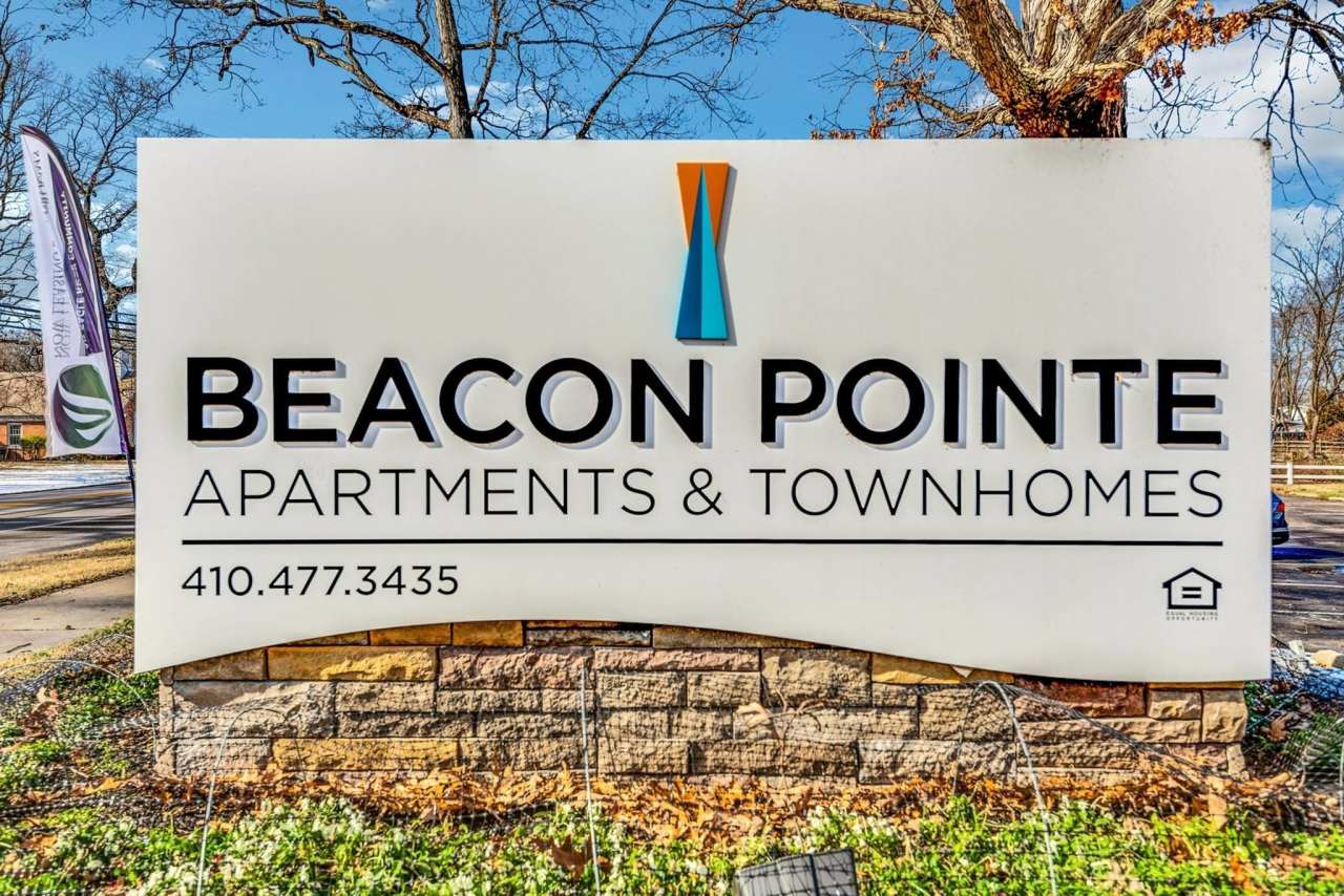 Beacon Pointe Apartments & Townhomes