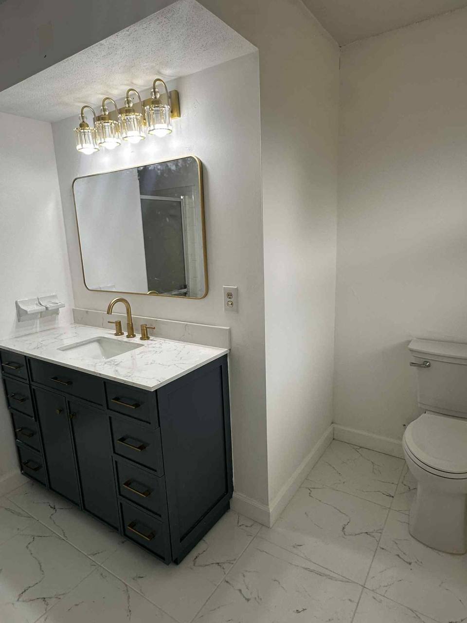 1900 Manor Circle Southeast