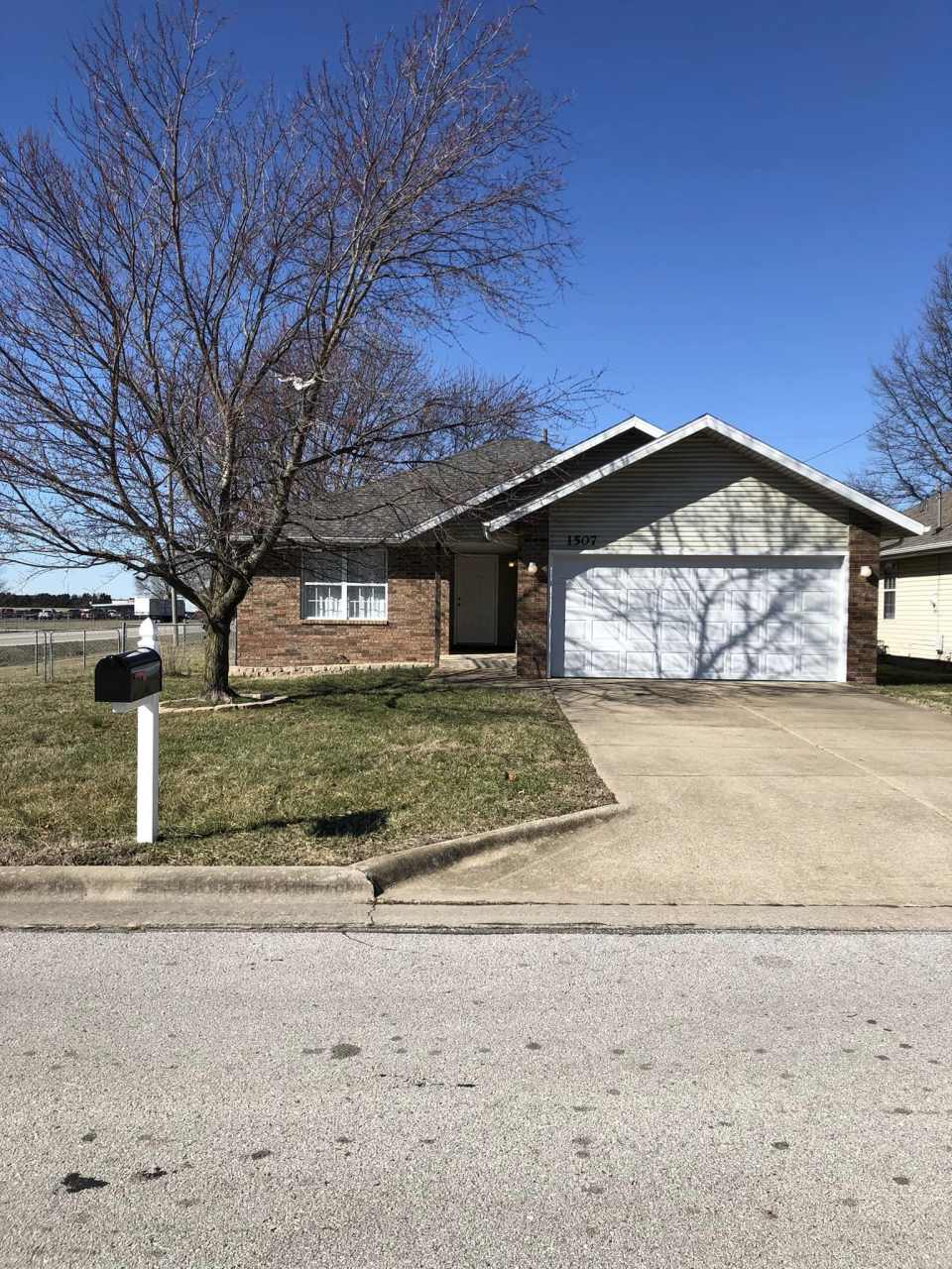 1507 North Engel Avenue