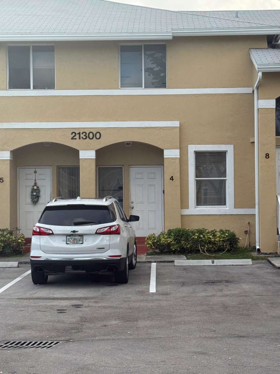 21300 NE 8th court#3004