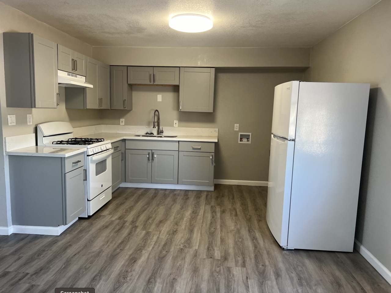 2155 S Bardell Ave Unit 201