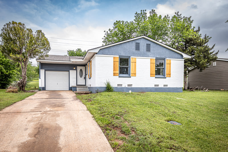 2411 Northwest 35th Street