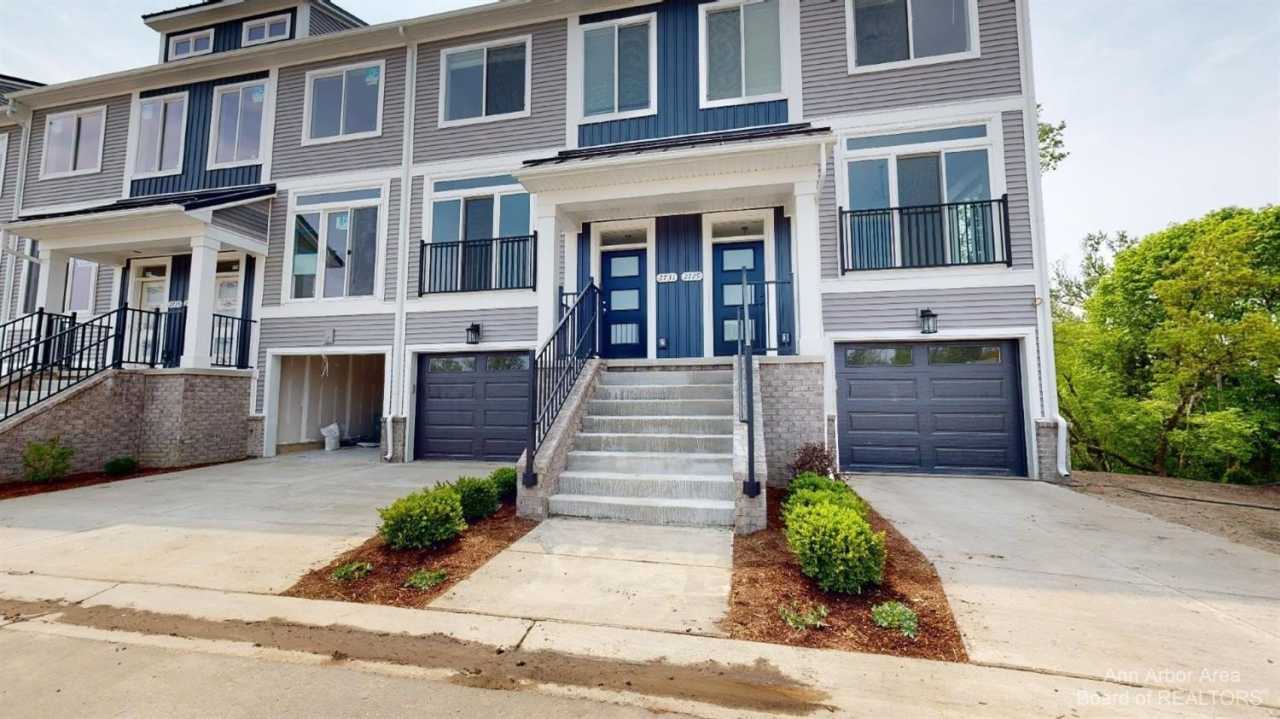 2731 Bristol Rdg Drive