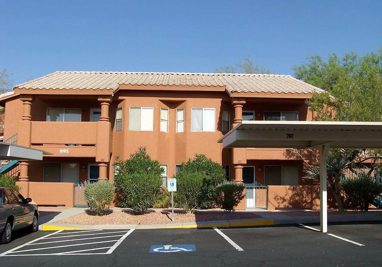 ***Rock Springs 2 Upper Level, Unfurnished, 2 Bedroom, 2 Bath Condo***