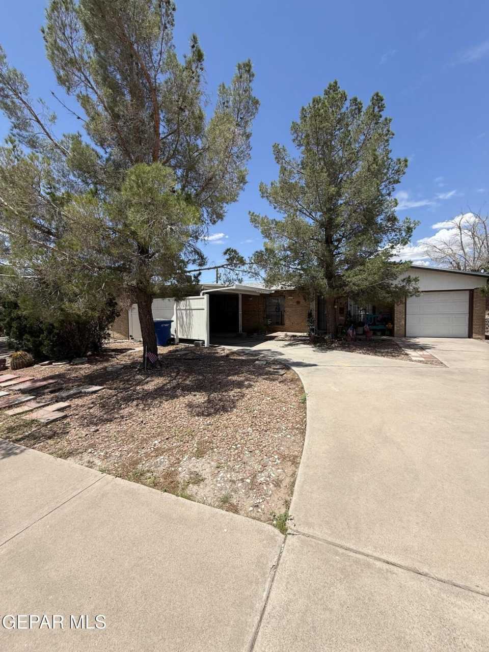 6828 Escondido Drive unit: A