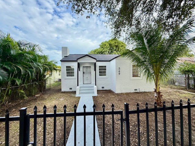 569 Northwest 42nd Street