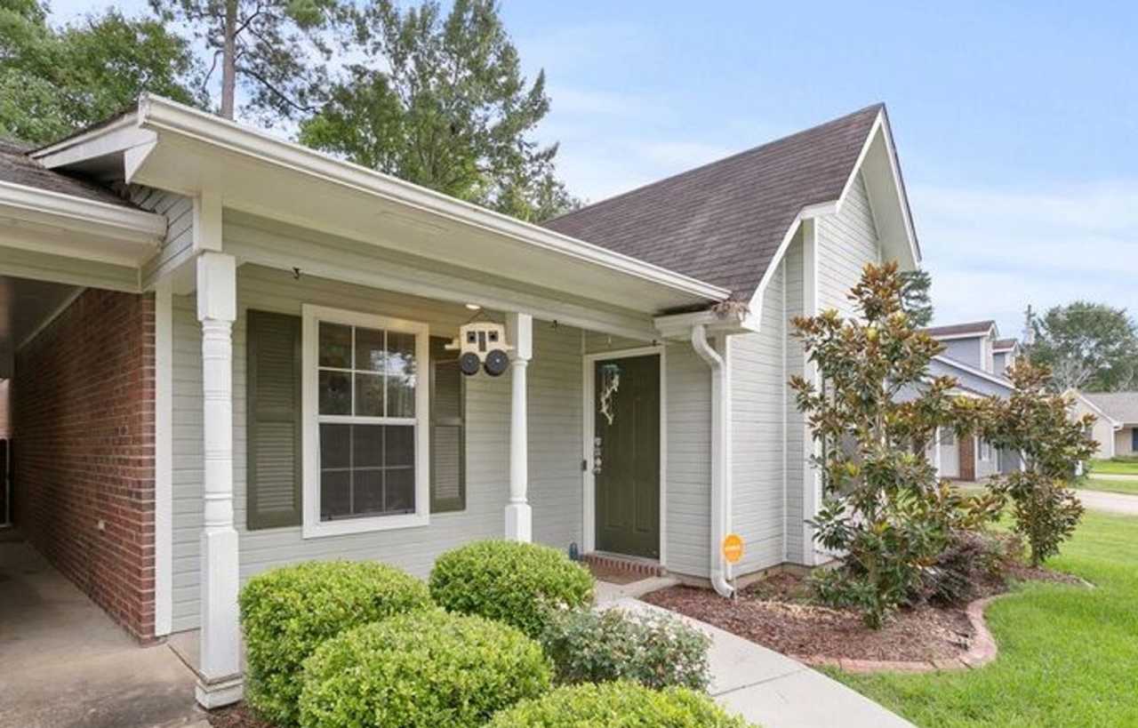 *****MOVE IN SPECIAL! 1/2 OFF 1ST MONTHS RENT***** 1204 Barnett Bend Circle Brandon, MS 39047