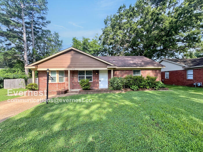 8549 Southaven Circle West