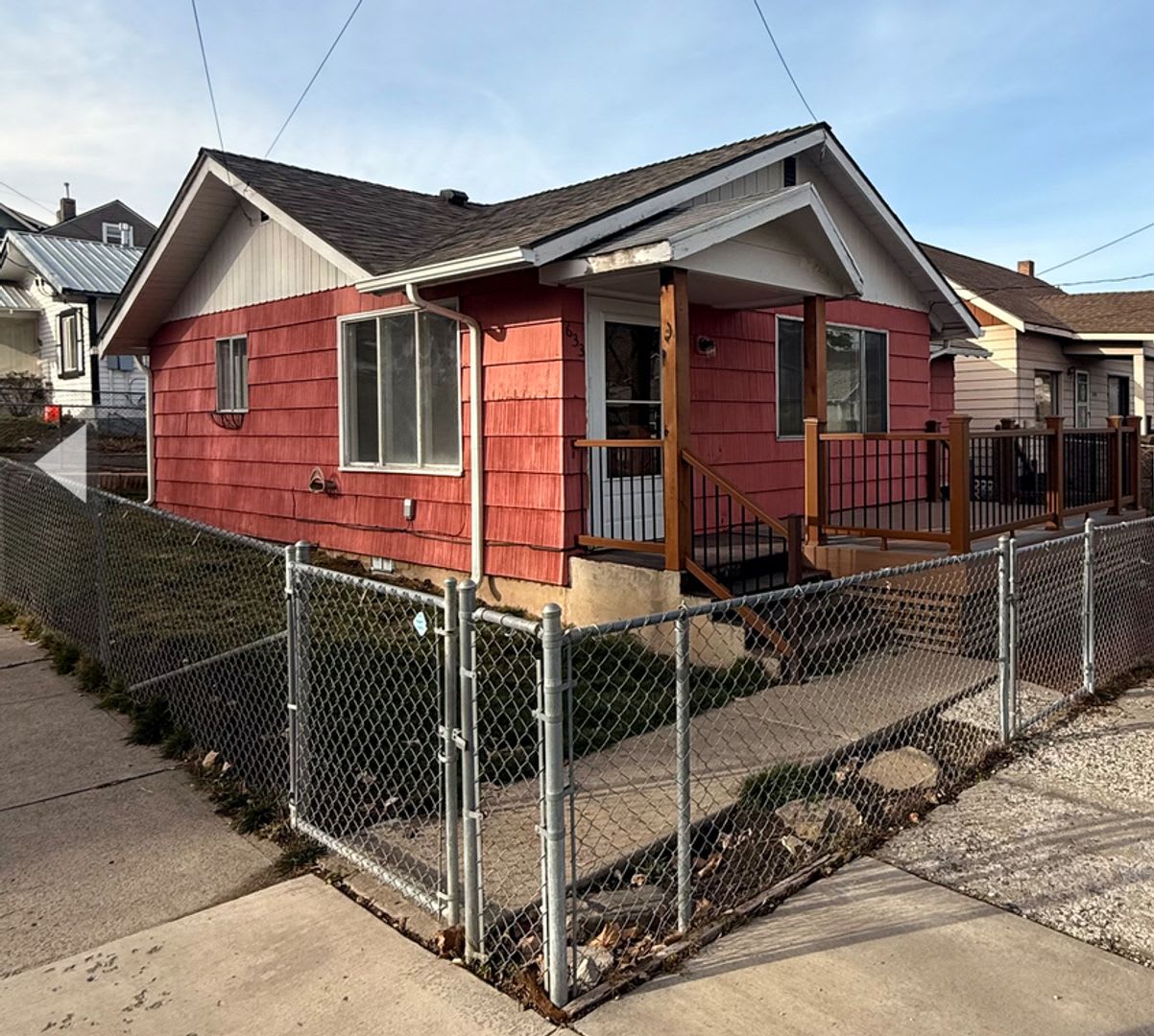 Charming 2 Bed 1 Bath Close to downtown and 1.9 miles to Sky Lakes Medical Center and Oregon Tech