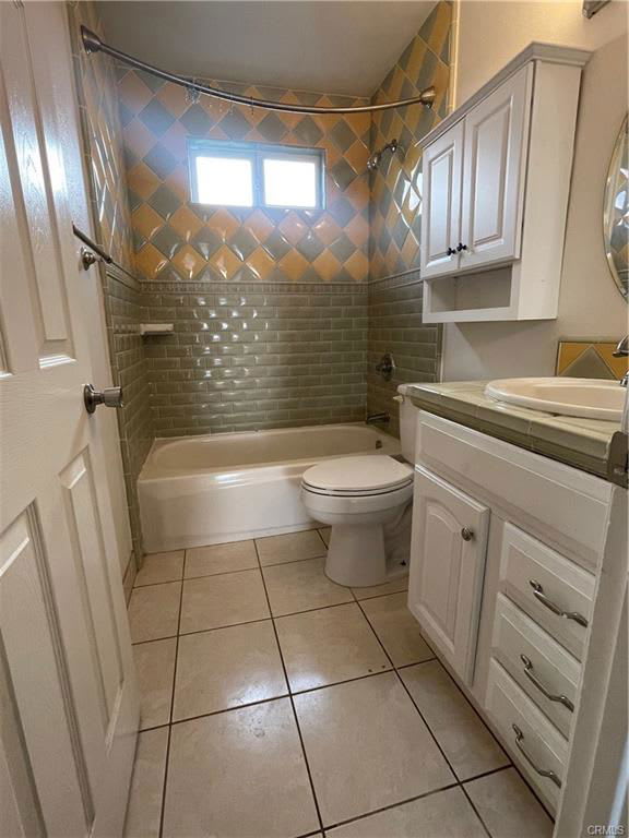 28628 Macklin Avenue