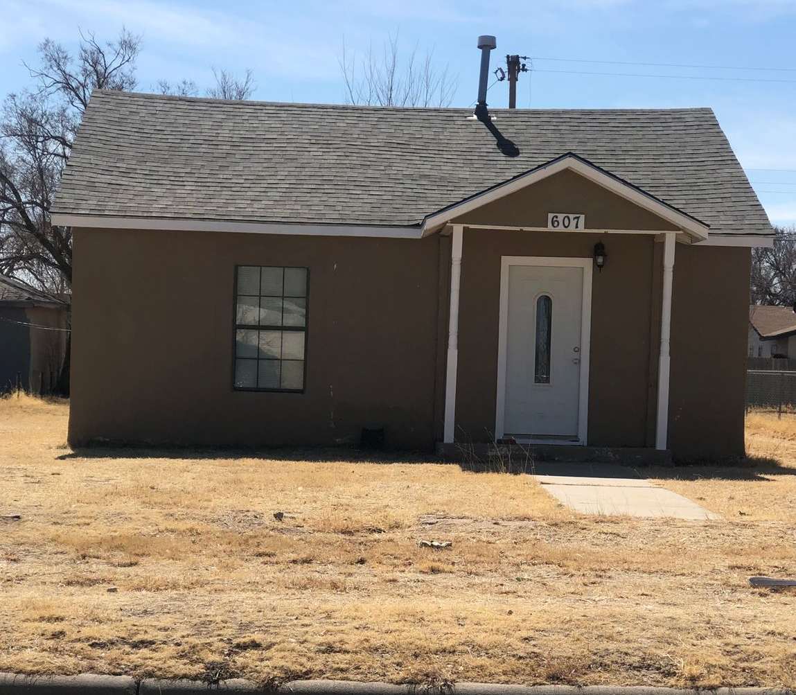 HOME LOCATED NEAR COLLEGE