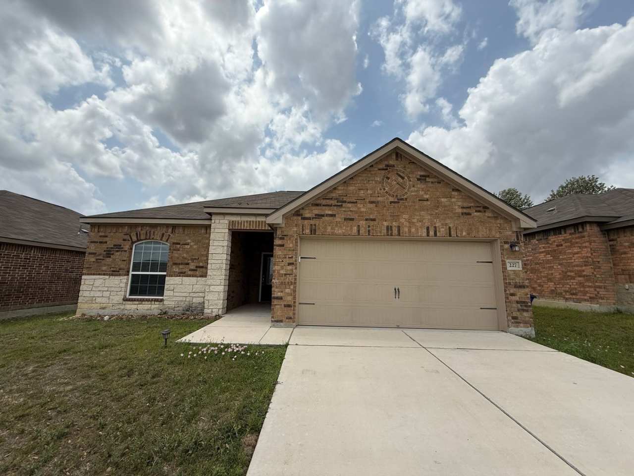 Cozy gem in the heart of New Braunfels!