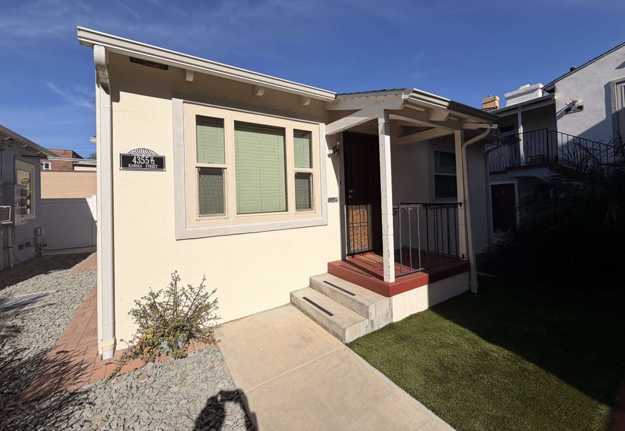 4355 1/2 Kansas Street