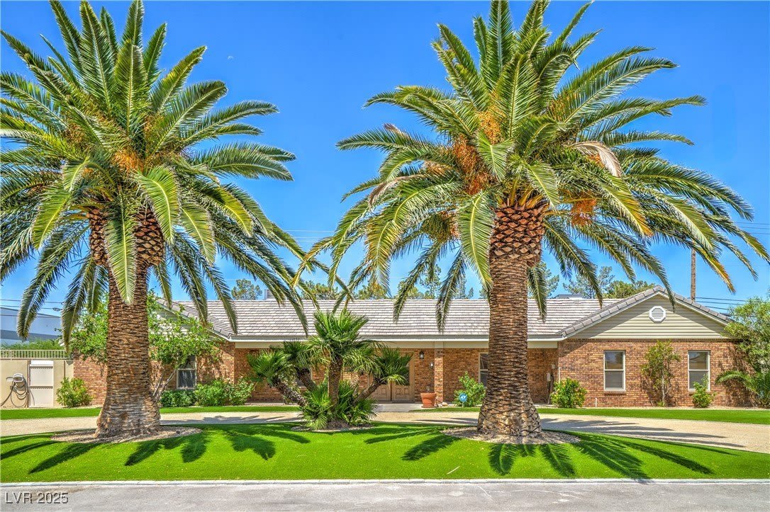 3480 W Mesa Verde Lane