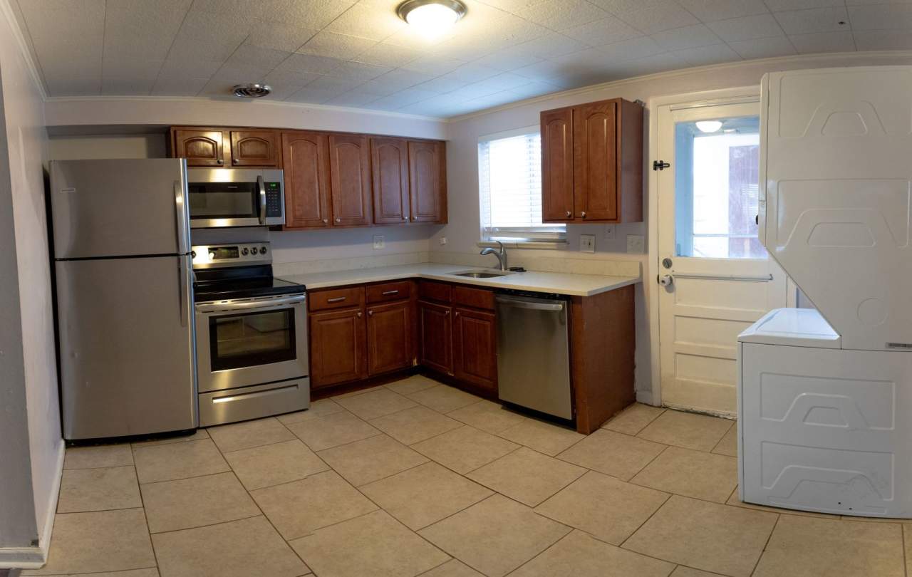 2 Bed 1 Bath for Rent in Wheat Ridge!