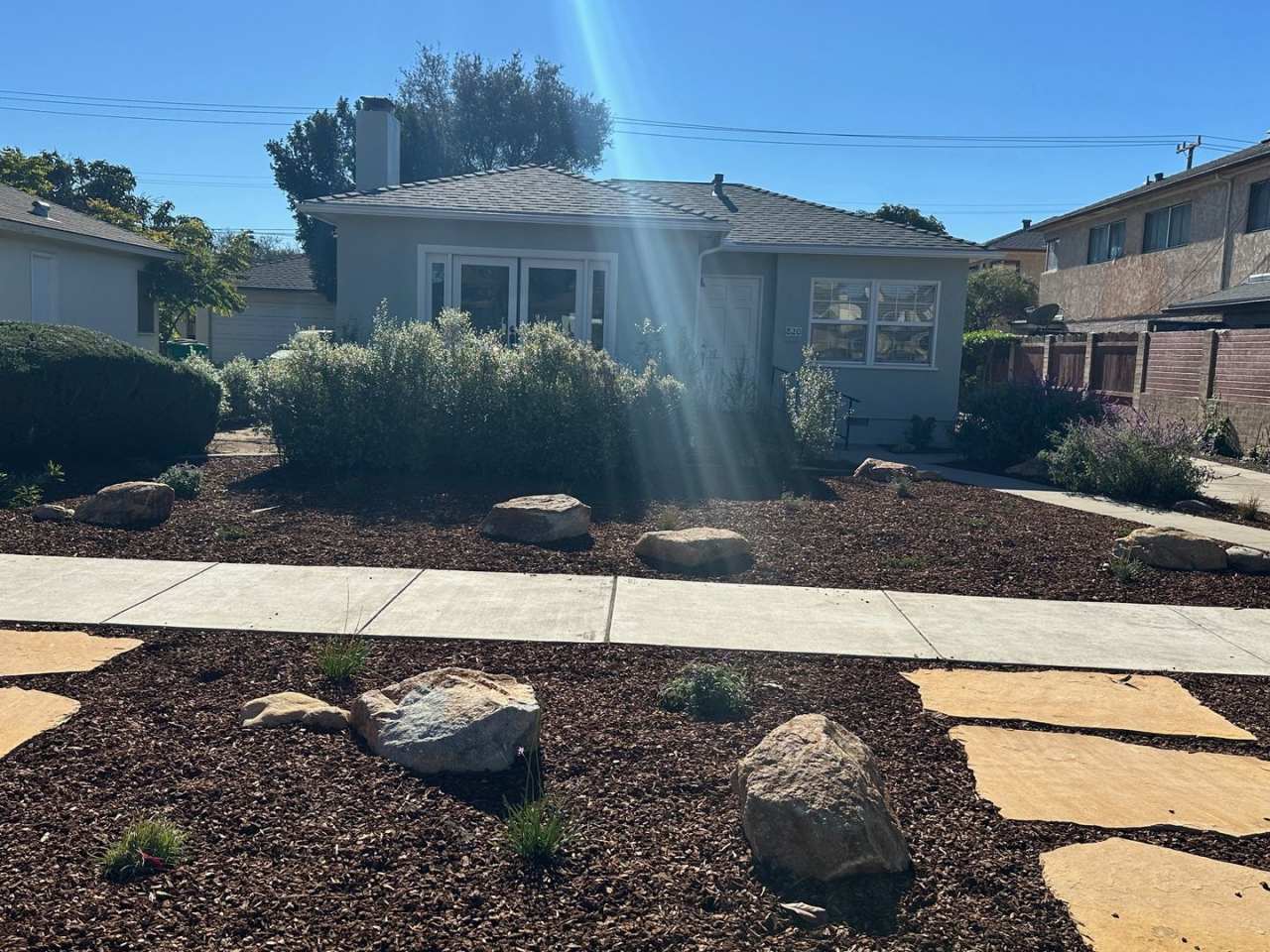 Cute NE 2 Bedroom, 1 Bath Home close to Hancock College