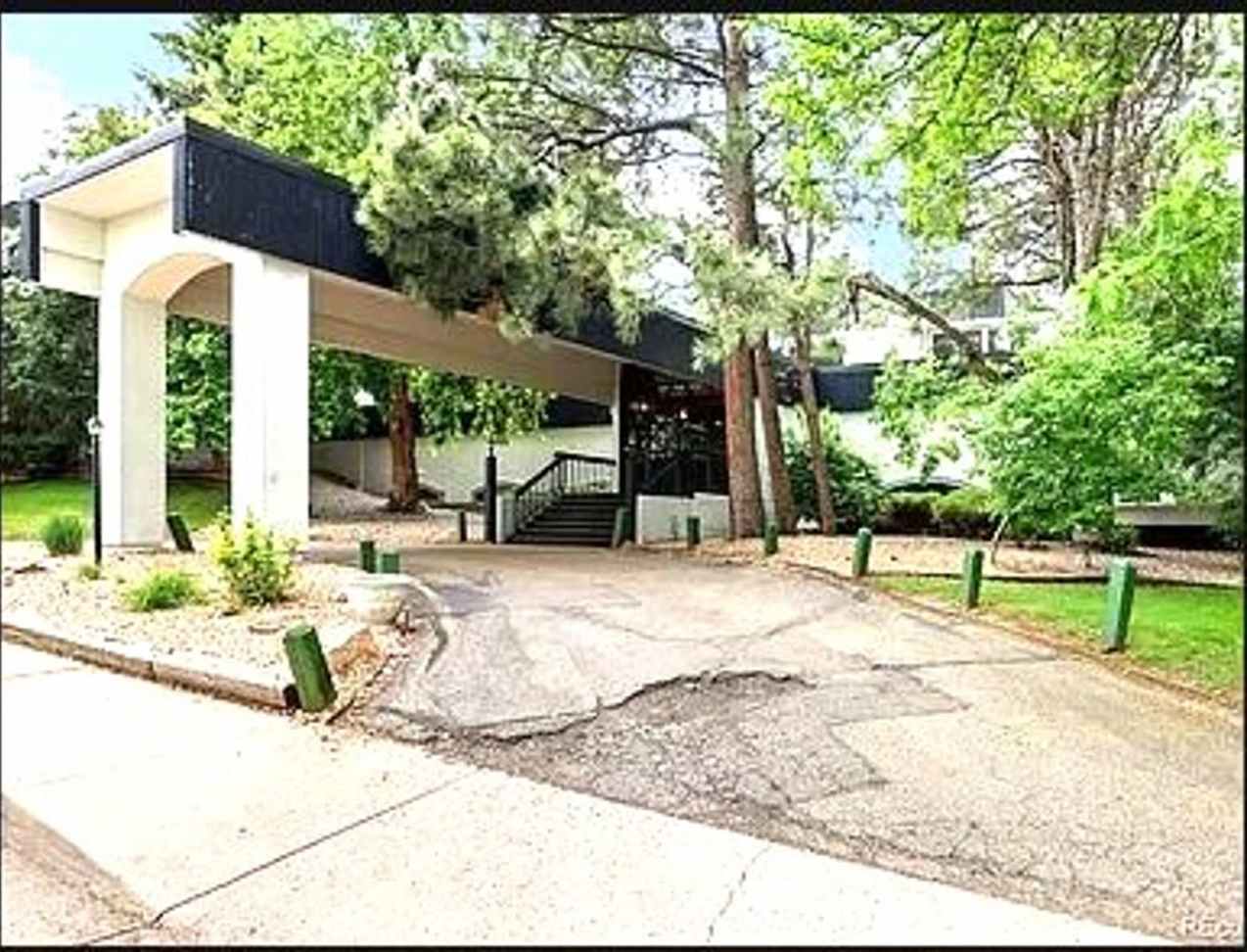 2375 S. Linden Court