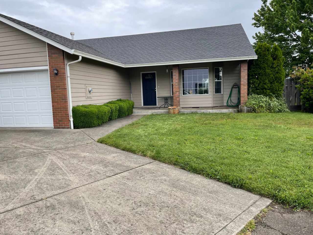 3 bedroom 2 bath house