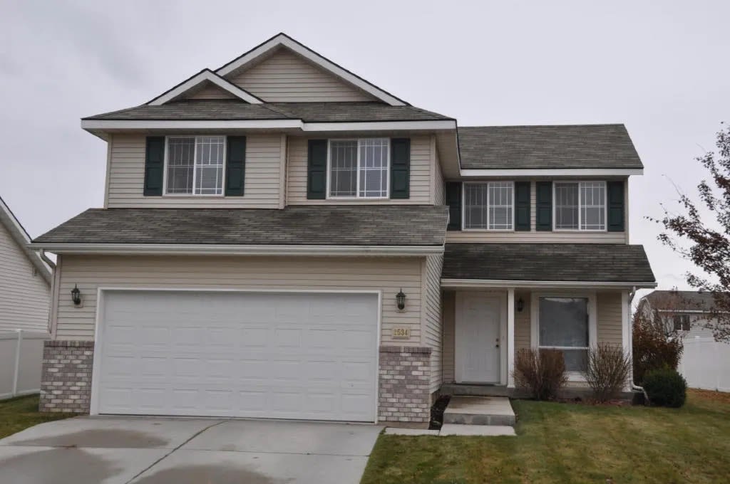 2534 West Timberlake Loop