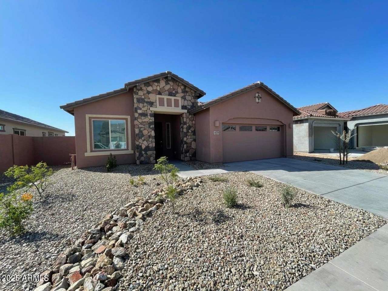 16739 W SAND HILLS Road