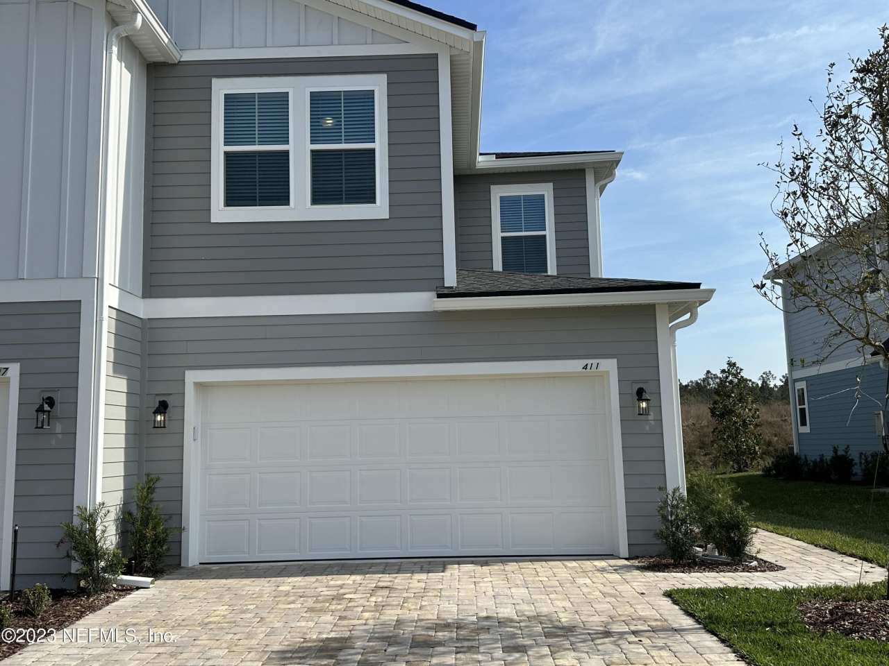 411 BRANDON LKS Drive