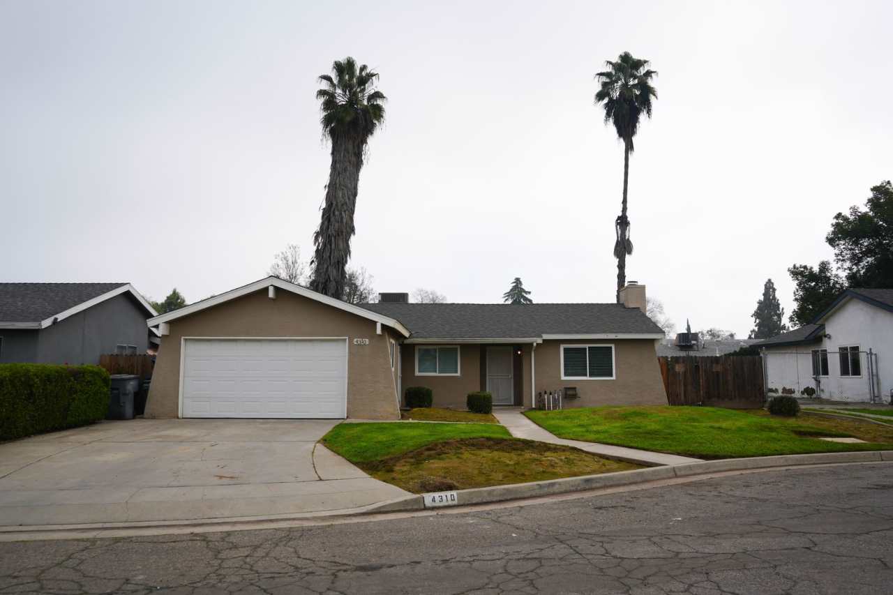 Updated home on quiet cul-de-sac in Fresno