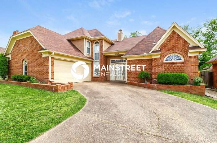 6753 Devenshire Lane