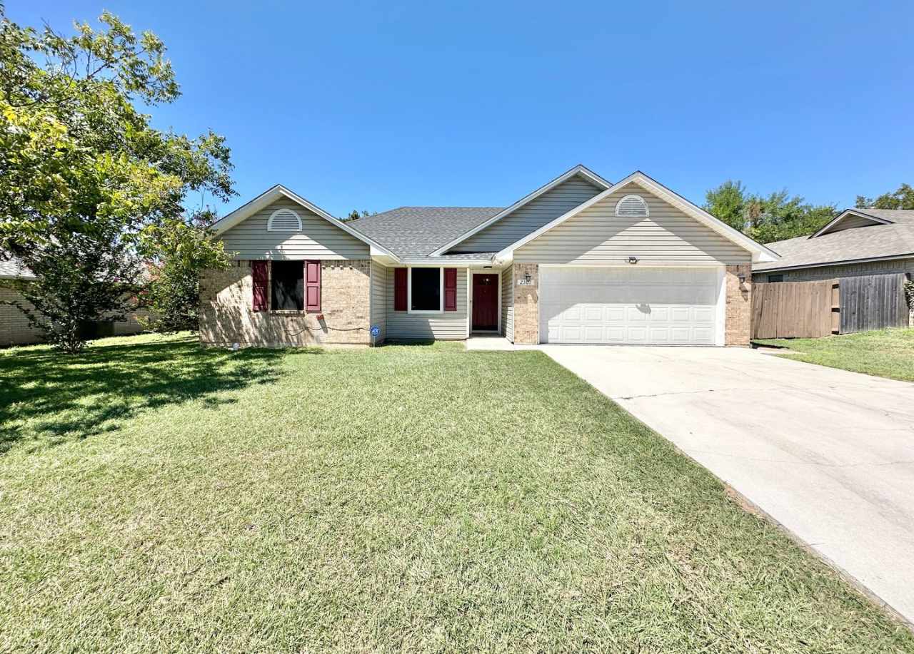 Price Drop! Viewable September 16th!