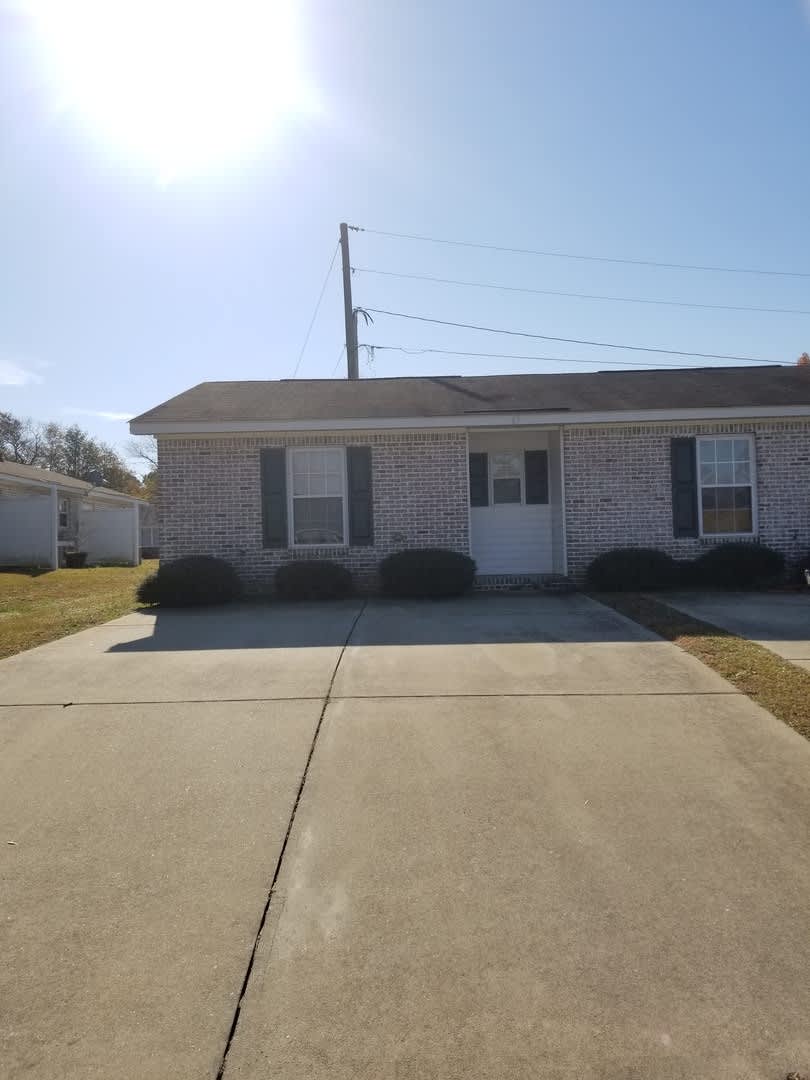 Pay no rent till Feb 1 2026