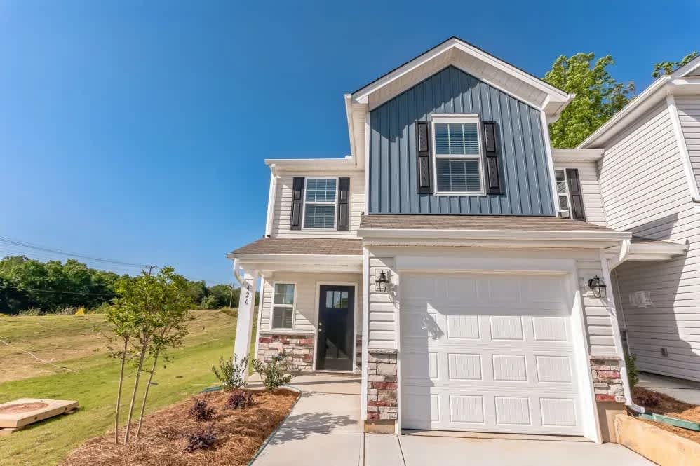 L'Attitude 34 Dillard Creek