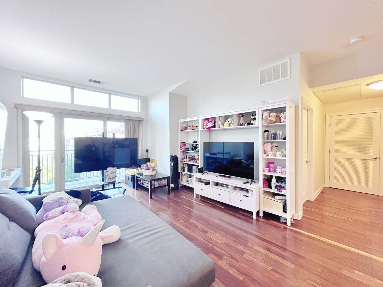 4 Repton Place - 4415