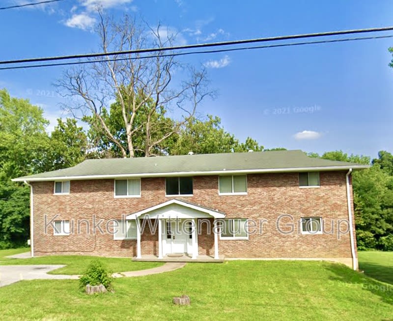 3114-2 N Illinois St