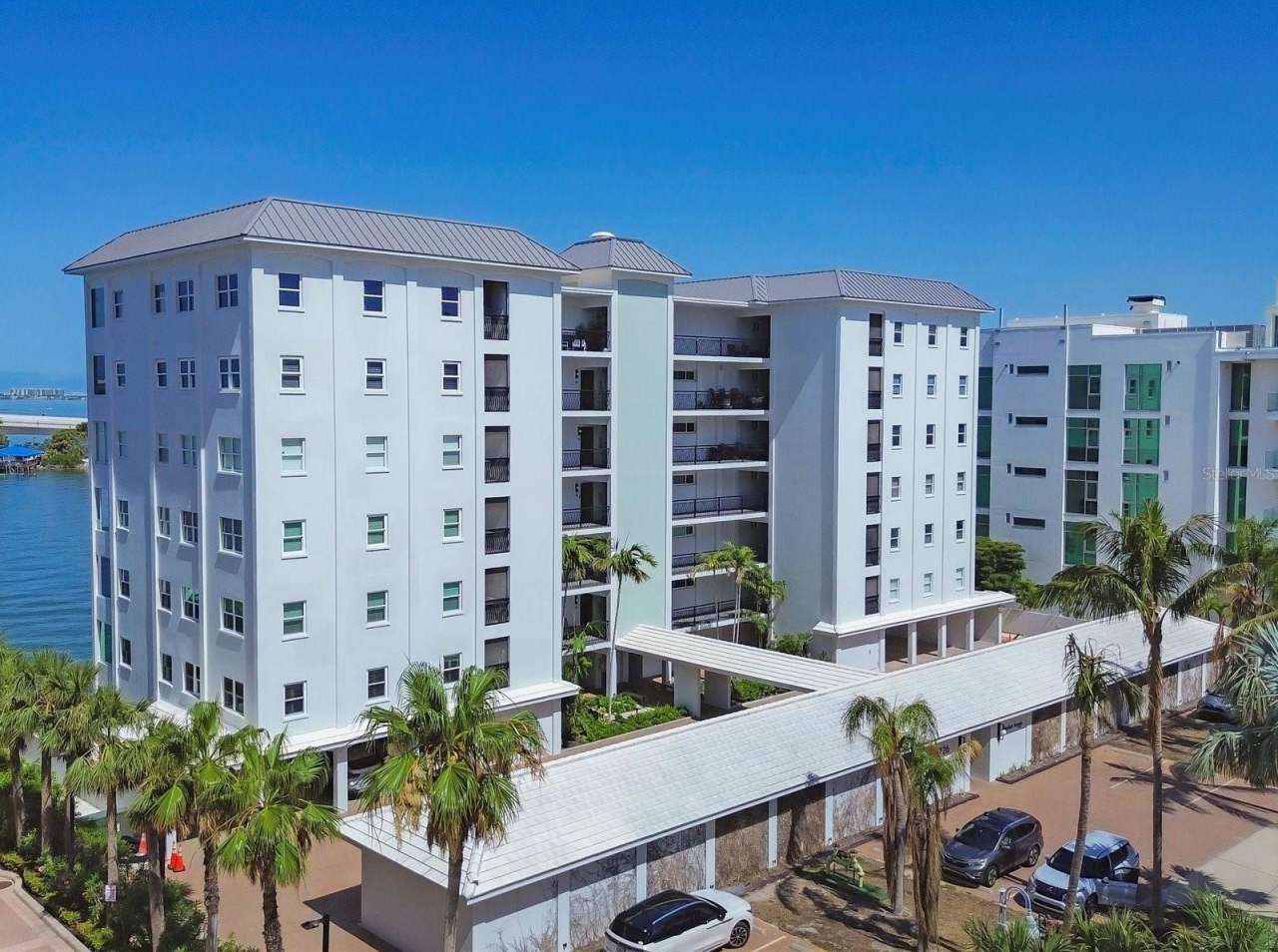 226 GOLDEN GATE POINT