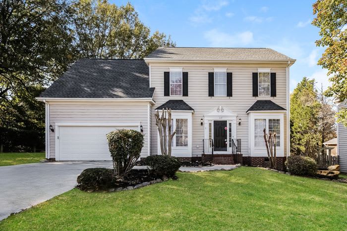 117 Misty Crest Circle