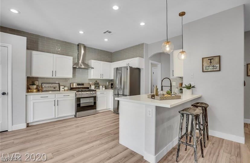 254 Little Minah Court