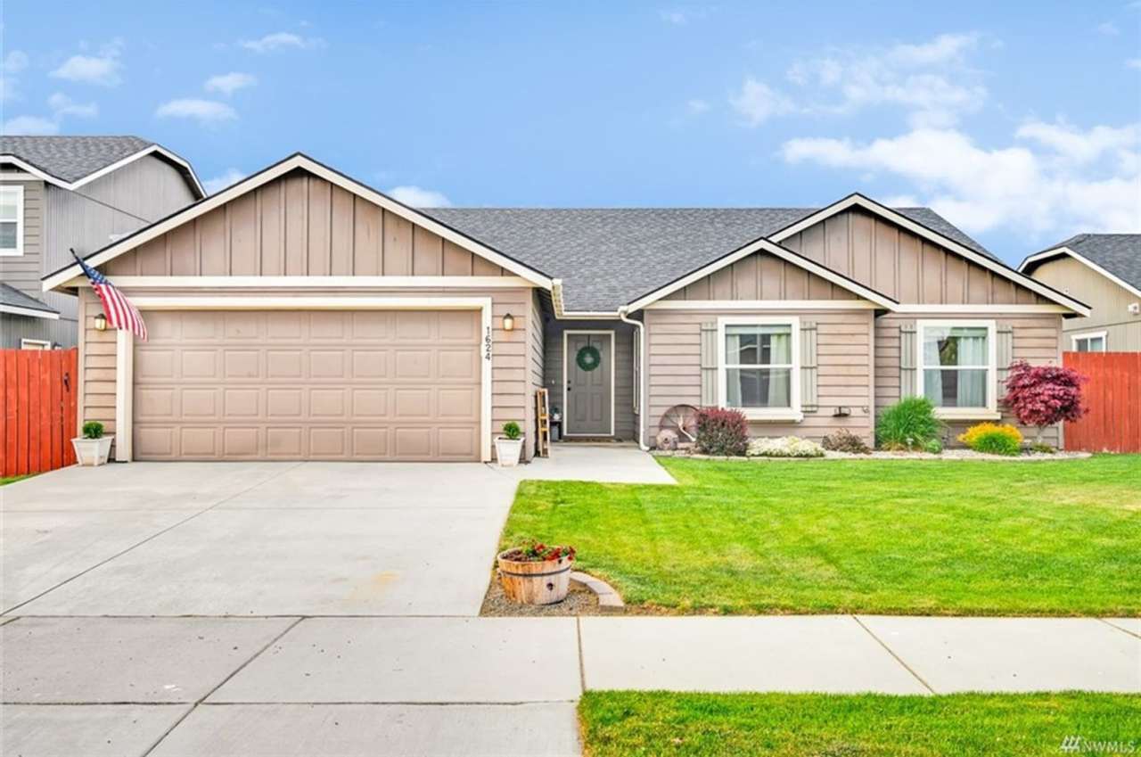 3 Bed 2 Bath one story home