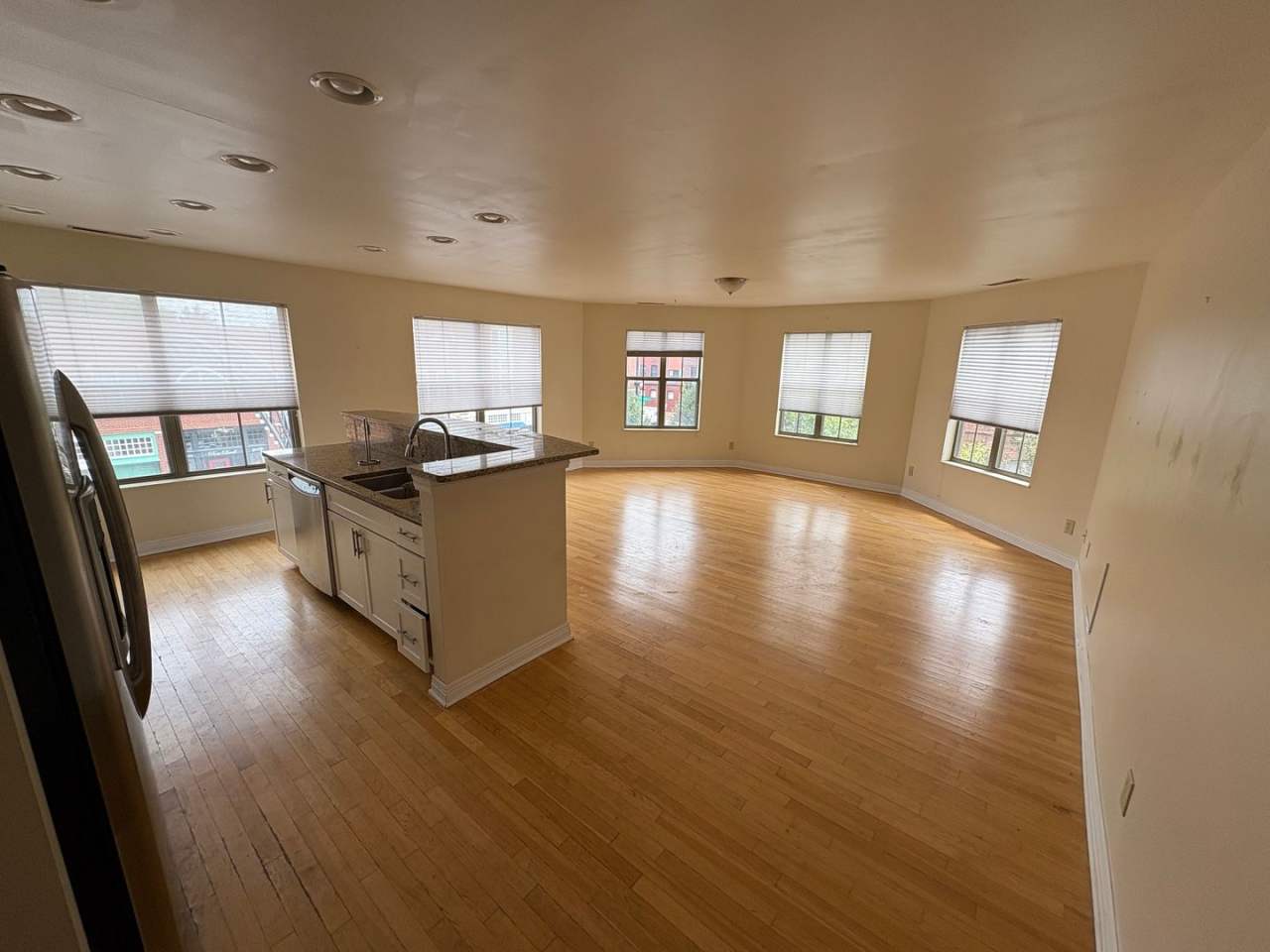 8 Victorian Gate Way