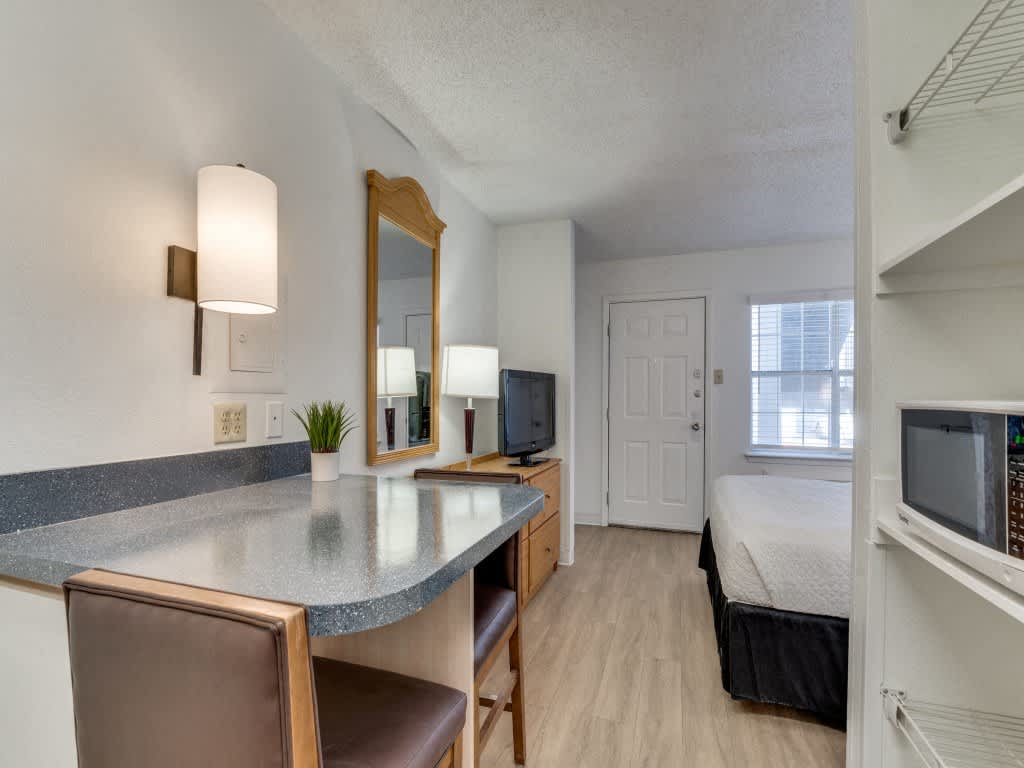 Waterford Studios Fully Furnished with Utilities Included