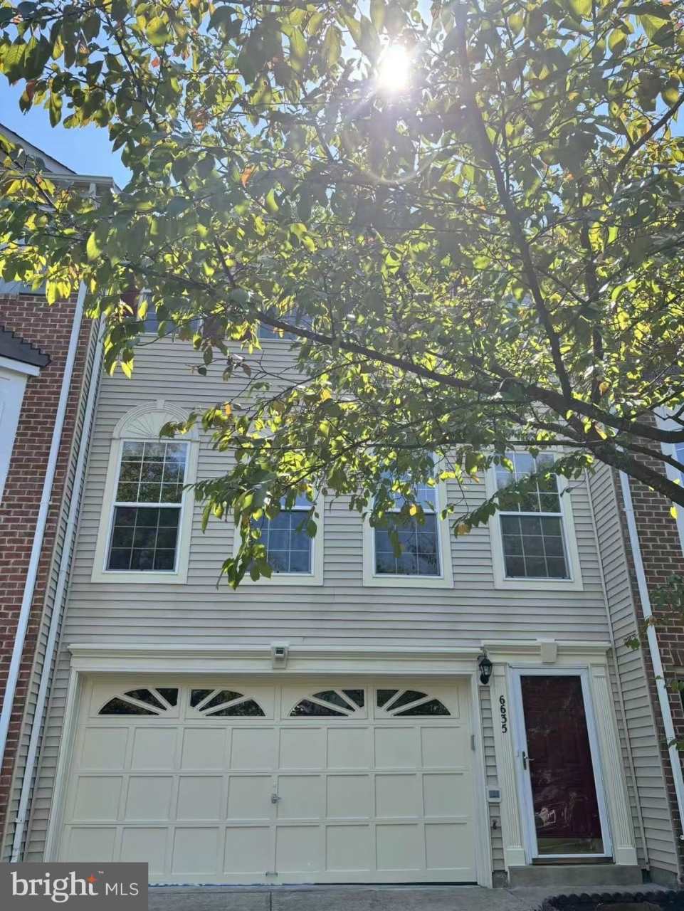 6635 CREEK POINT Way