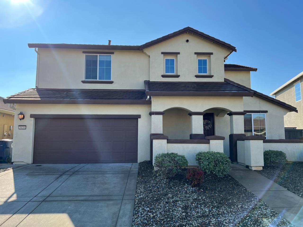 Beautiful 4 Bedroom Solar Home With Low Maintenance Landscaping And Updated Interior