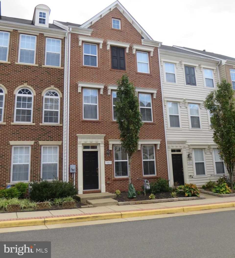 7017 LITTLE THAMES Drive