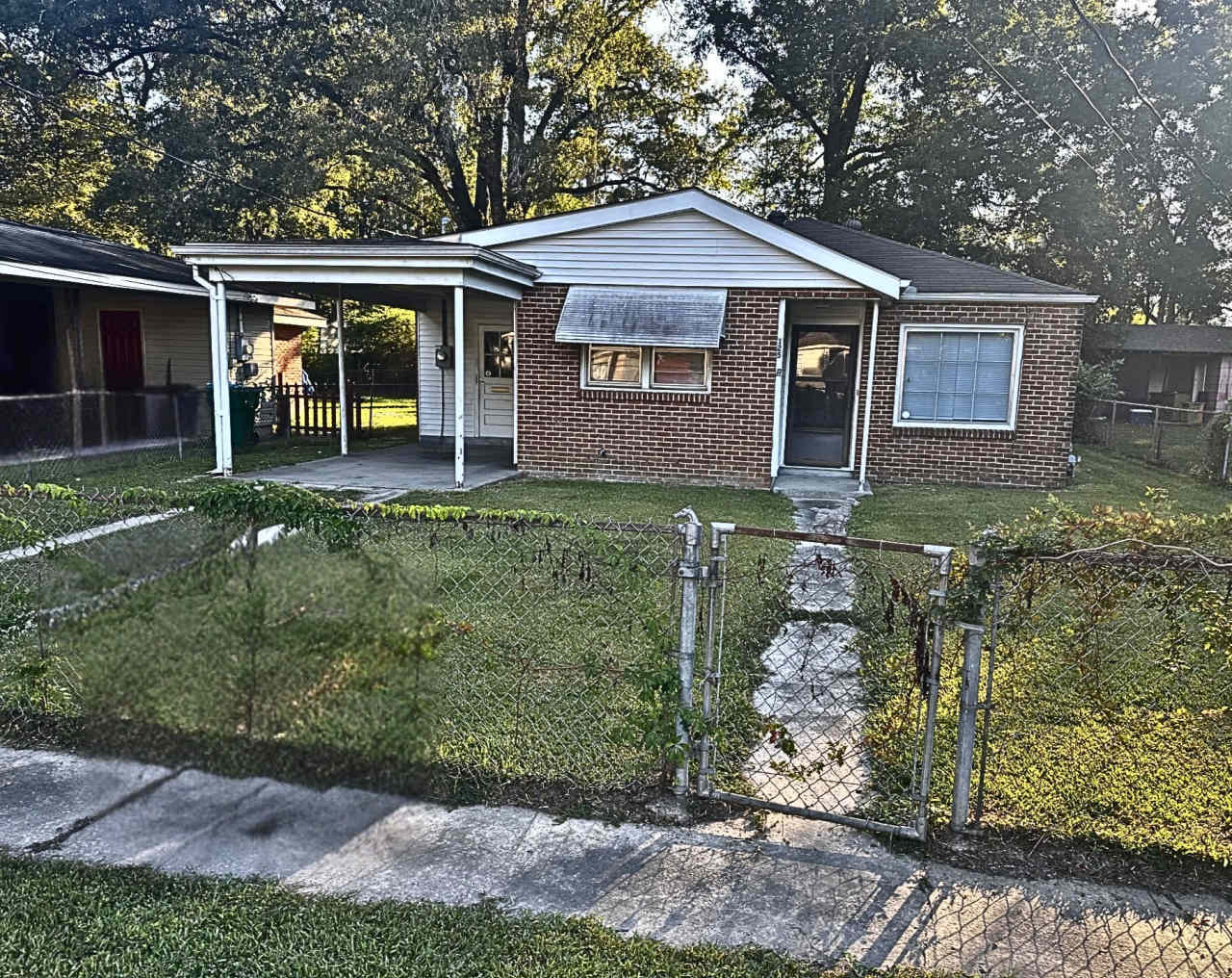 125 Rosewood Drive-New