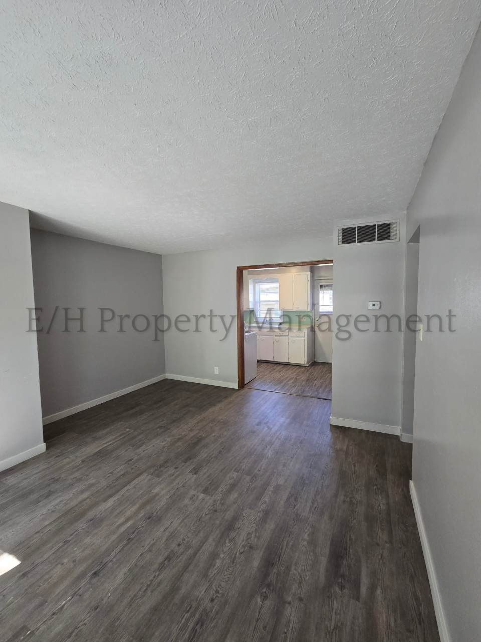 751 South Governeour Road