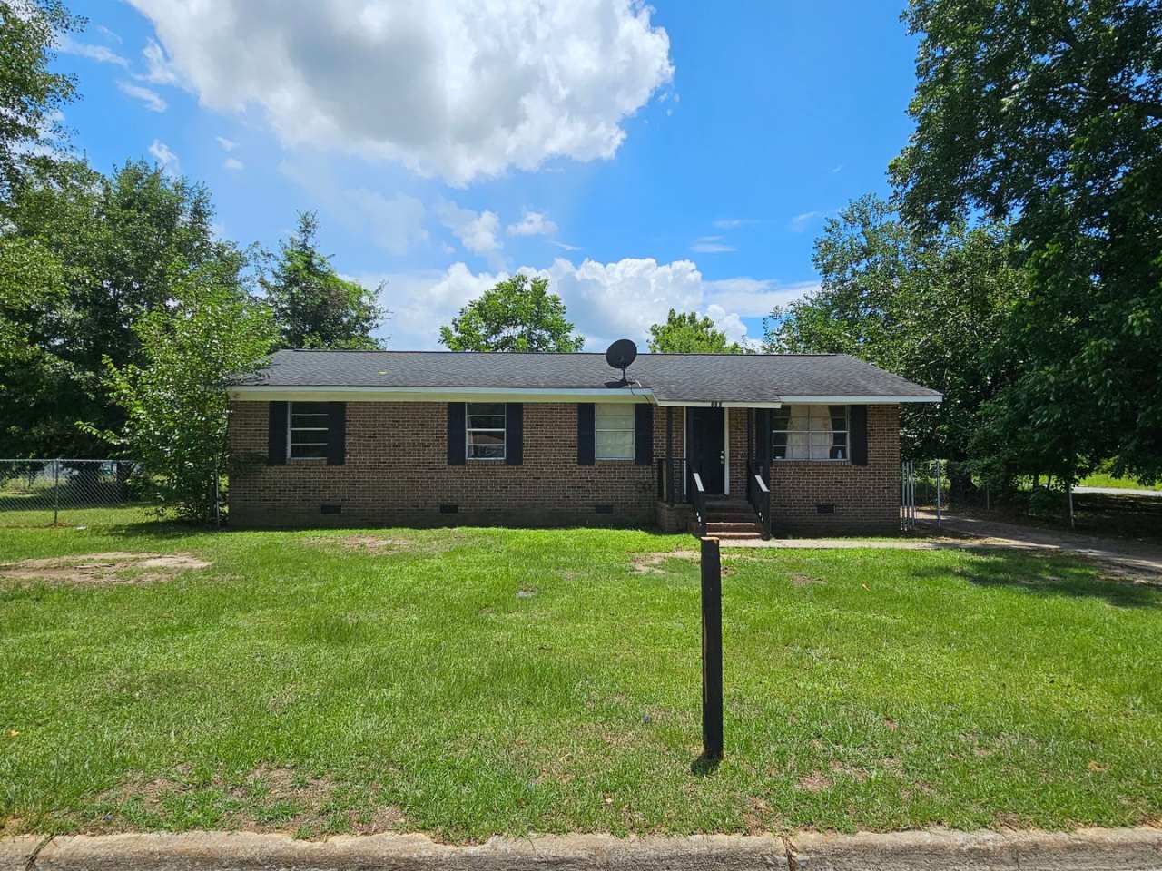 220 Ebony Lane