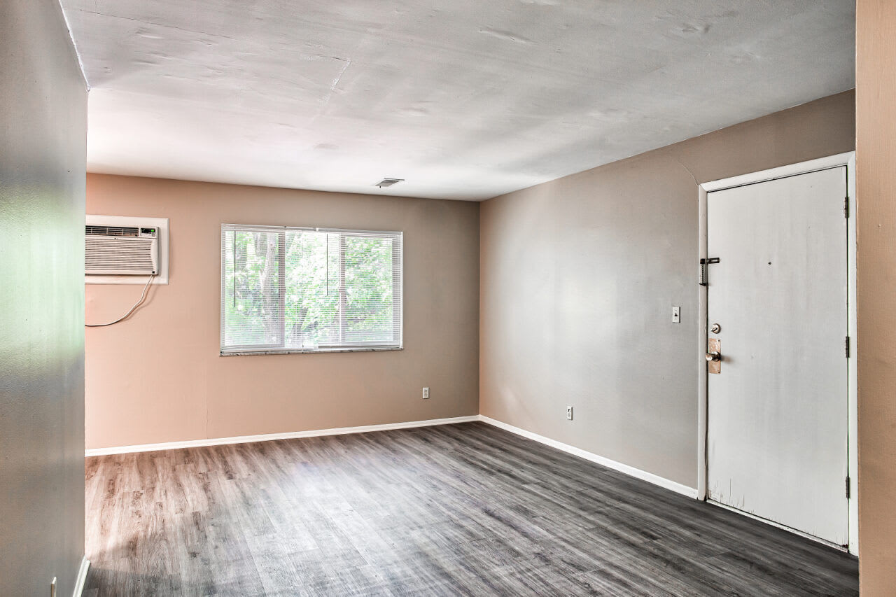 Continental Terrace apartment homes