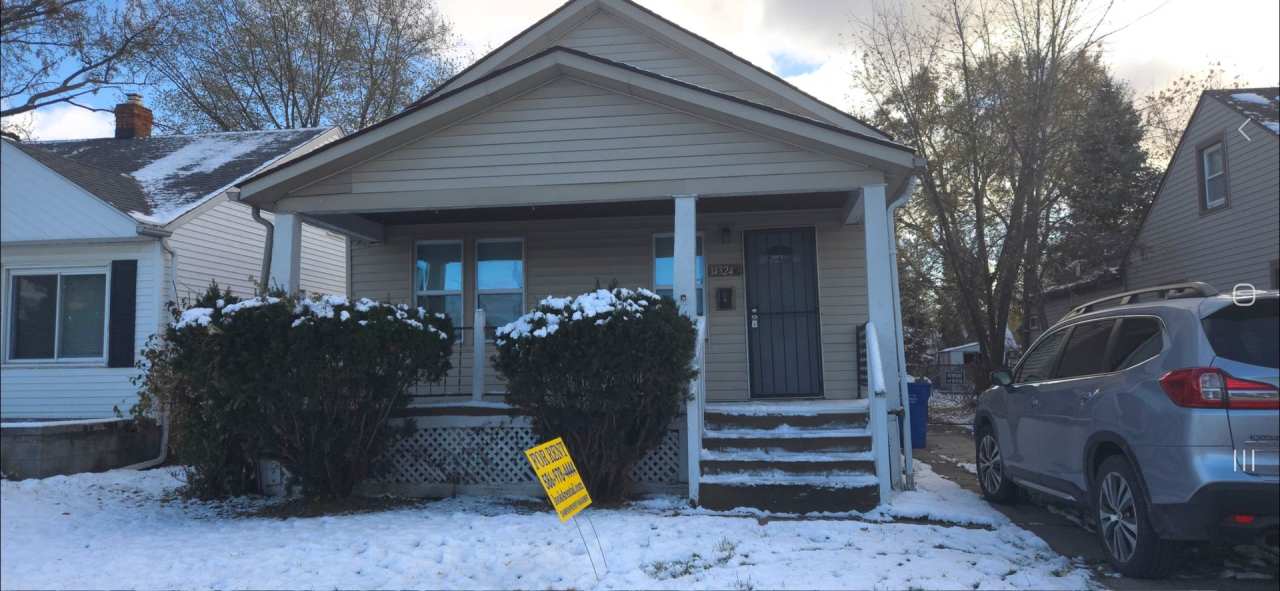 Cute two bed Warren Bungalow