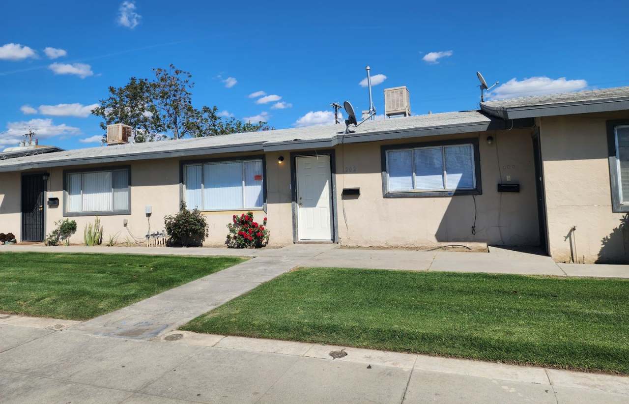 202 Eye St. -Apartment