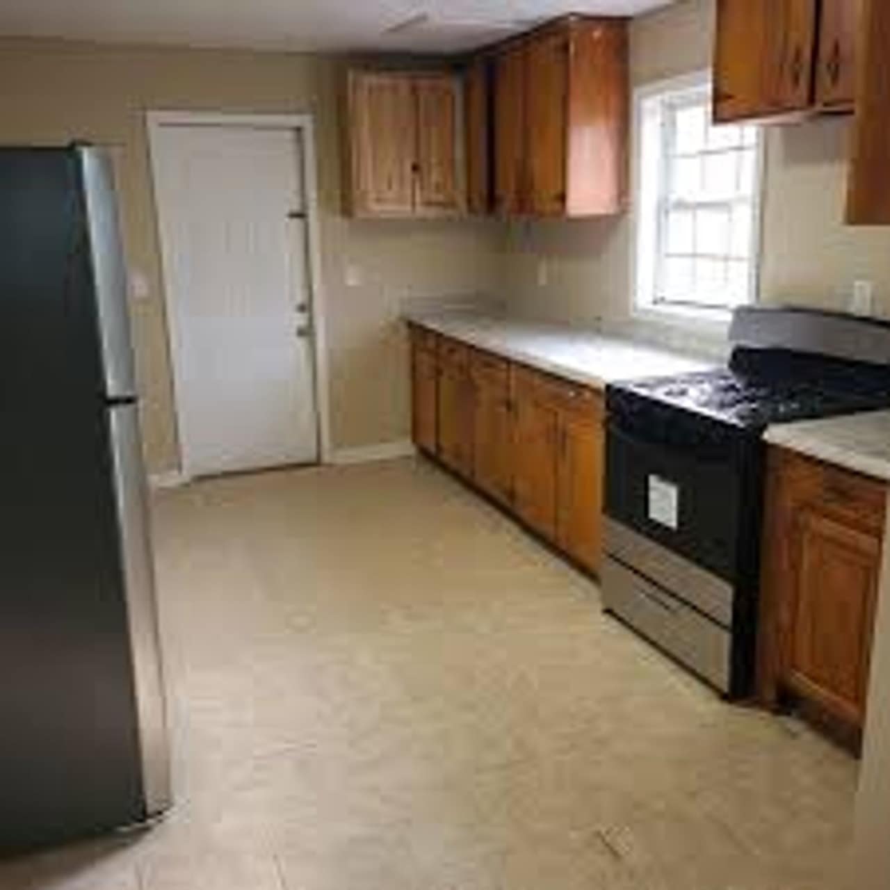 700 Gardner Drive SE